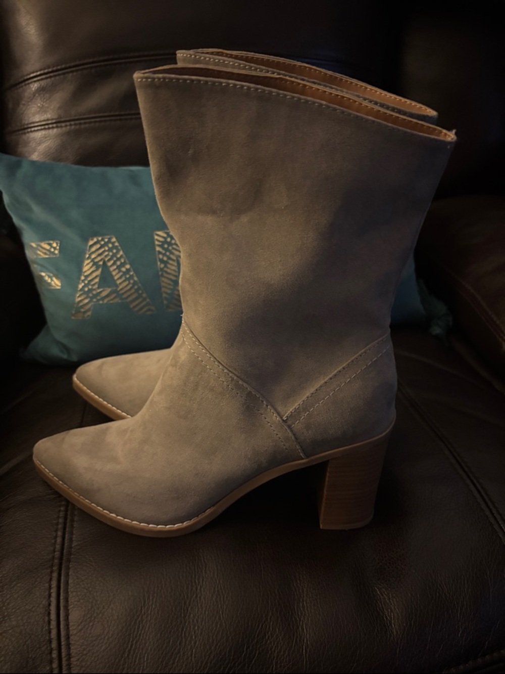 Universal Thread Gray Suede Mid-Calf Block Heel Boots